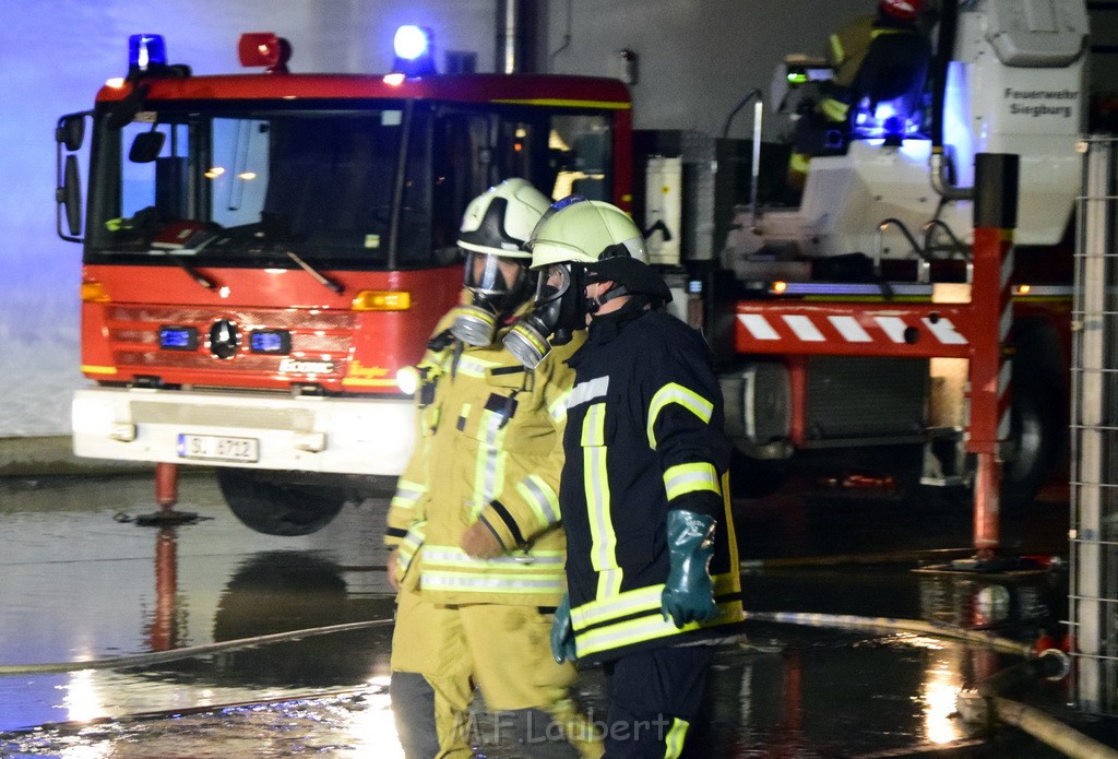 Grossbrand Halle Troisdorf Kriegsdorf Junkersring P704.JPG - Miklos Laubert